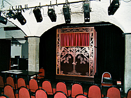  Puppentheater Yggdrasill